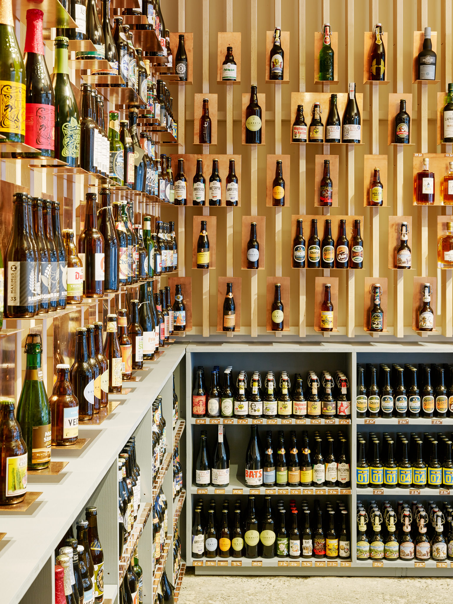 Intercomestibles Beer + drinks Shop, Zurich  I  Interior by Refurnished  /  Roland Jaggi + Friedrich Wilhelm Graf